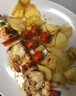 Brocheta de Rape ** · El Bosque